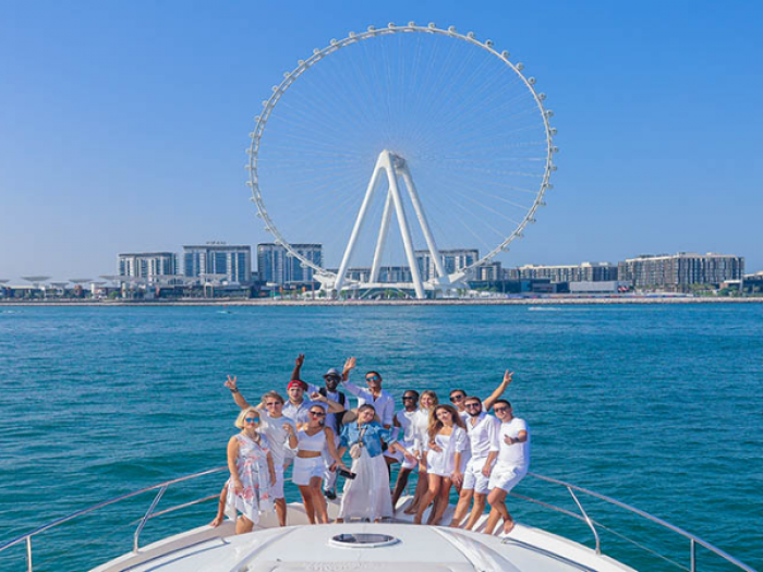 Dubai luxury Yacht Tours