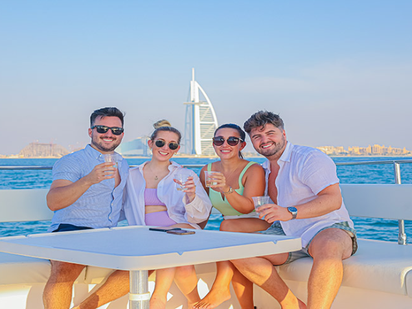 Dubai luxury Yacht Tours