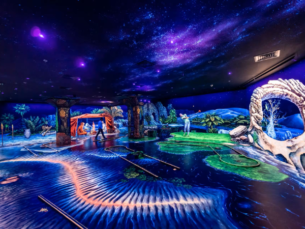 3D Blacklight Minigolf Dubai Tickets