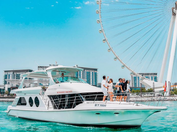 Dubai Morning Yacht Tour